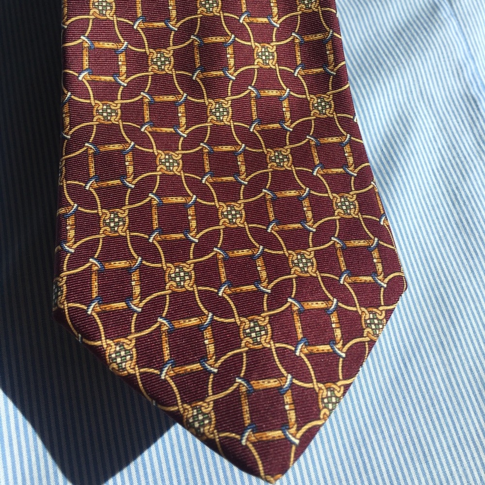 Brooks Brothers tie